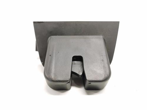 Used Tailgate lock AUDI A3 (8P1) 1.9 TDI (105 hp) 11841010