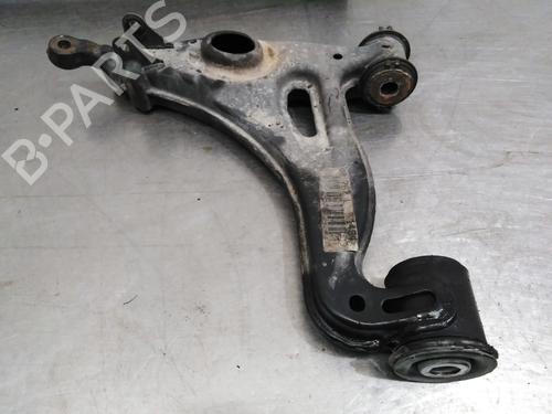 Used Left front suspension arm MERCEDES-BENZ CLK (C208) CLK 230 Kompressor (208.347) (193 hp) 8467641