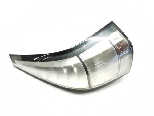 Used Right taillight Right taillight SAAB 9-3 Estate (E50) 1.9 TiD (150 hp) 33325350 33325350