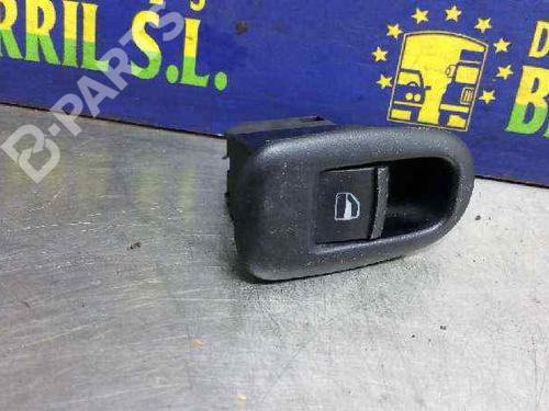 Used Left rear window switch Left rear window switch SEAT LEON (1M1) 1.9 TDI (110 hp) 8438427 8438427