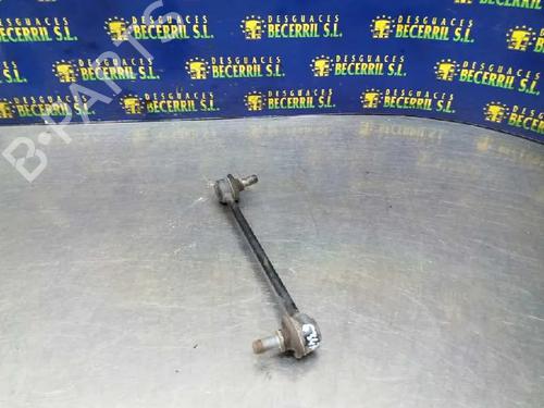 Used Right front suspension arm KIA CARENS II MPV (FJ) [2002-2013]  14018532