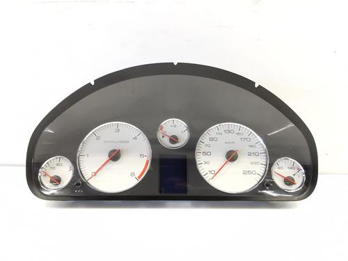 Used Instrument cluster Instrument cluster 37089763 37089763