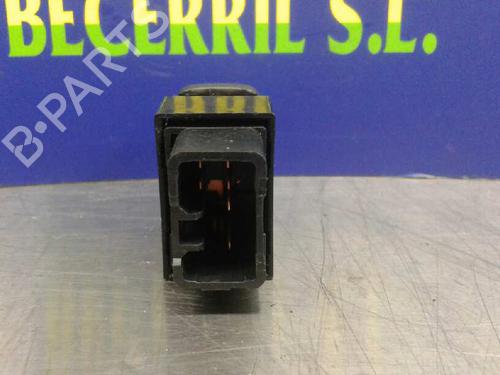 Right rear window switch KIA SORENTO I (JC) 2.5 CRDi 4WD | BP8445420I28 