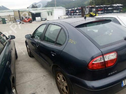 Left front driveshaft SEAT LEON (1M1) 1.6 16 V | BP8453962M38 
