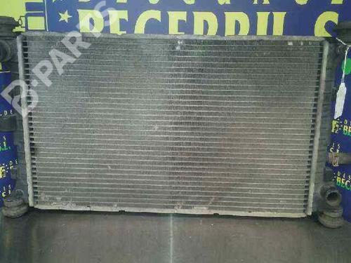 Used Water radiator Water radiator FORD FOCUS I Turnier (DNW) 1.6 16V (100 hp) 8425152 8425152