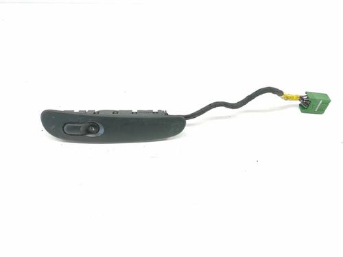 Used Left front window switch Left front window switch OPEL VECTRA B Hatchback (J96) 1.6 i 16V (F68) (101 hp) 8845370 8845370