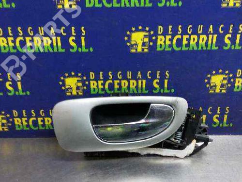 Used Rear right interior door handle Rear right interior door handle PEUGEOT 307 Break (3E) 2.0 HDI 90 (90 hp) 8449729 8449729