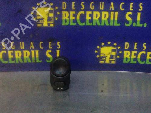 Commande retroviseurs OPEL ZAFIRA A MPV (T98) 2.0 DTI 16V (F75) (101 hp) 8431673