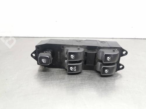 Used Left front window switch Left front window switch DAEWOO REZZO (U100) 2.0 (121 hp) 8476707 8476707