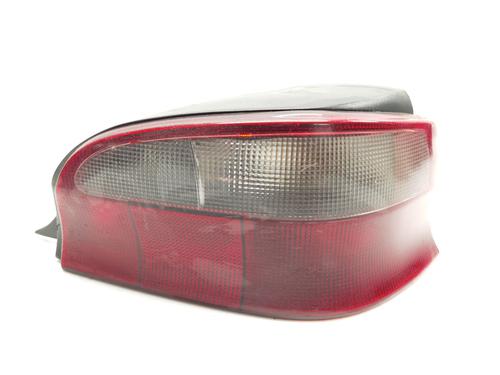 right-taillight-citroen-saxo-s0-s1-1996-1997-1998-1999-2000-2001-2002-2003-2004-31958467 main image