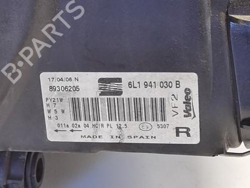 Right headlight SEAT IBIZA III (6L1)  | BP29270578C29 