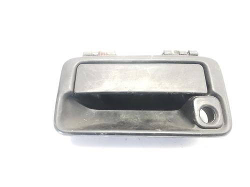 Used Front left exterior door handle Front left exterior door handle 38318111 38318111