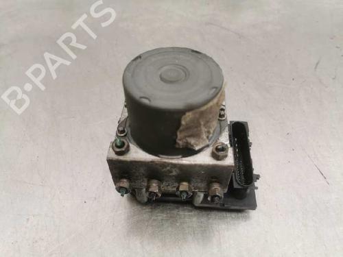 Used ABS pump RENAULT SCÉNIC II (JM0/1_) [2003-2010]  8464700