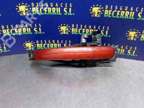 Used Rear left exterior door handle Rear left exterior door handle FORD C-MAX (DM2) 1.8 TDCi (115 hp) 8436968 8436968