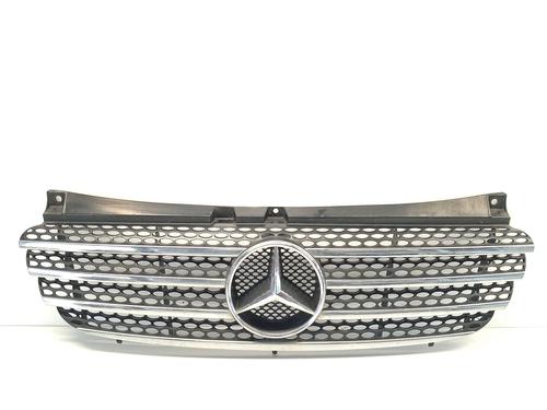 Used Grille MERCEDES-BENZ VITO / MIXTO Van (W639) 111 CDI (639.601, 639.603, 639.605) (109 hp) 29824039