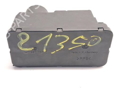 Central lock pump VW GOLF III (1H1) 1.6 | BP30135021M86