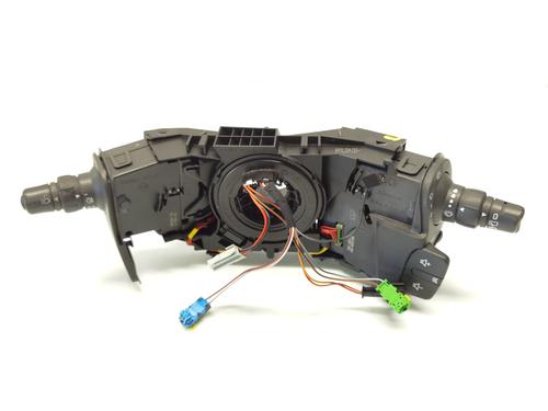 Used Switch RENAULT CLIO III (BR0/1, CR0/1) 1.2 16V (BR02, BR0J, BR11, CR02, CR0J, CR11) (75 hp) 25879703