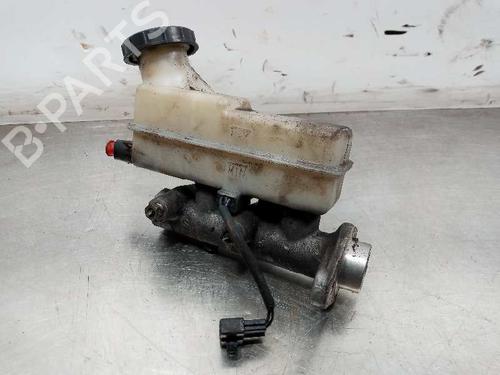 Brake master cylinder HYUNDAI H-1 / STAREX Bus (A1) 2.5 TD 4WD | BP8464818M77 