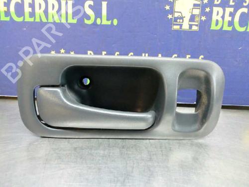 Used Rear left interior door handle HONDA CR-V I (RD) 2.0 16V 4WD (RD1, RD3) (128 hp) 8444355