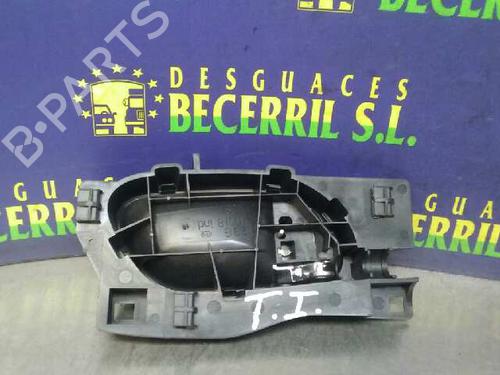 Rear left interior door handle PEUGEOT 407 (6D_) 2.0 (6DRFNB, 6DRFNE) | BP8435684I15 