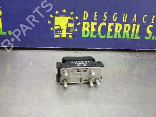 BP8448276I26 | Right front window switch MERCEDES-BENZ 124 Saloon (W124) 300 D (124.130) BP8448276I26