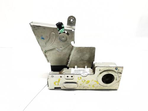 Used Tailgate lock FORD TOURNEO CONNECT 1.8 TDCi /TDDi /DI (75 hp) 30963480