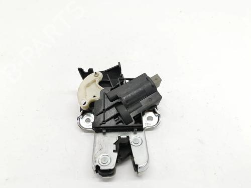 Used Tailgate lock VW JETTA III (1K2) 1.9 TDI (105 hp) 9967422