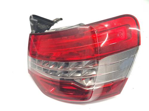 Used Right taillight CITROËN C5 III (RD_) 1.6 HDi 110 (RD9HL0, RD9HR8, RD9HRA) (112 hp) 31048084