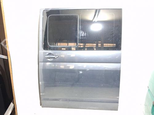 Used Left slide door VW TRANSPORTER T5 Van (7HA, 7HH, 7EA, 7EH) 2.5 TDI (130 hp) 30361242