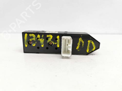 Right front window switch KIA SPORTAGE II (JE_, KM_) 2.0 CRDi 4WD | BP8486308I26 