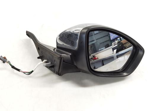 right-mirror-peugeot-208-hatchback-van-cr_-1607511280-2013-2014-2015-2016-2017-2018-2019-22926016 main image