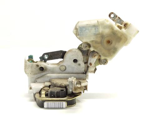 Used Rear right lock NISSAN ALMERA II Hatchback (N16) [2000-2025]  17989636