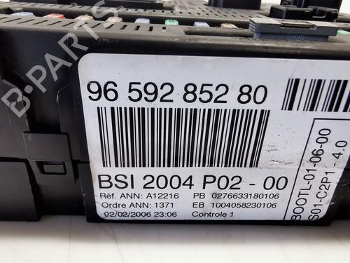 Fuse box CITROËN C8 (EA_, EB_) 2.2 HDi | BP37172661E1 - Image 3