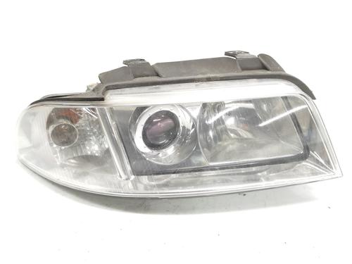 Højre forlygte AUDI A4 B5 (8D2) 2.5 TDI (150 hp) 31622696