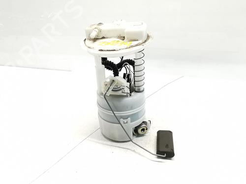 Used Fuel pump NISSAN MICRA III (K12) 1.2 16V (80 hp) 30747814