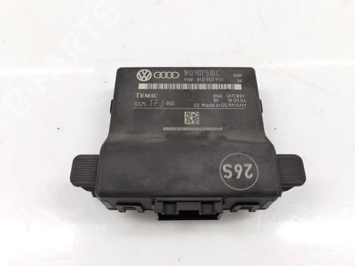 Used Electronic module VW TOURAN (1T1, 1T2) 2.0 TDI 16V (140 hp) 15686525