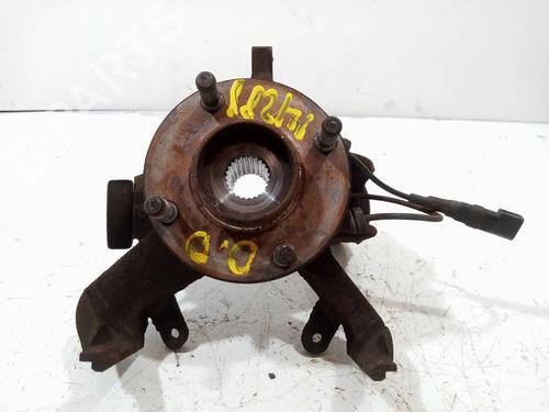 Used Right front steering knuckle FORD FOCUS I (DAW, DBW) [1998-2009]  9413281