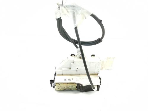 Vergrendeling rechts voor Vergrendeling rechts voor PEUGEOT 407 SW (6E_, 6D_) 2.0 HDi 135 (136 hp) 37090234 37090234