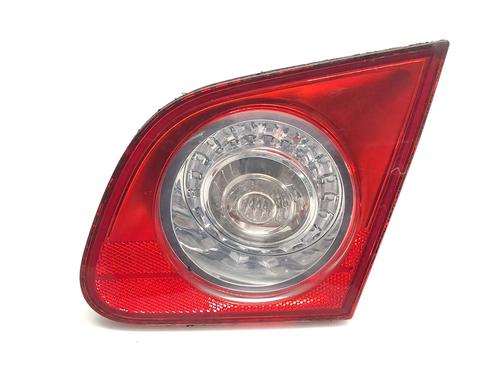 Używane Lampa tylna klapy bagażnika prawa VW PASSAT B6 (3C2) 2.0 TDI (140 hp) 30683994