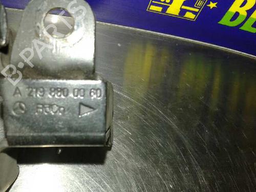 Hood lock MERCEDES-BENZ C-CLASS (W203)  | BP8785772C133 