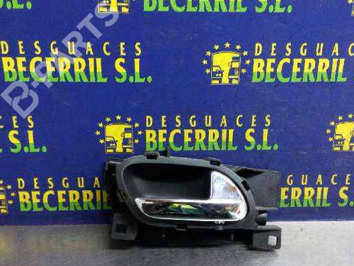 Used Rear right interior door handle Rear right interior door handle PEUGEOT 407 (6D_) 2.0 HDi 135 (6DRHRH, 6DRHRE, 6DRHRG, 6DRHRJ) (136 hp) 8448009 8448009