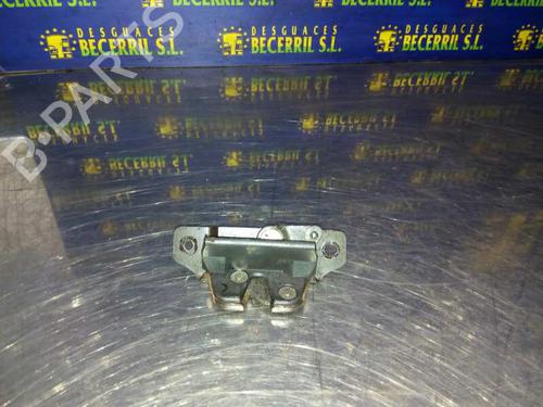 Bakluke lås PEUGEOT 206 Hatchback (2A/C) 1.9 D (69 hp) 8427324