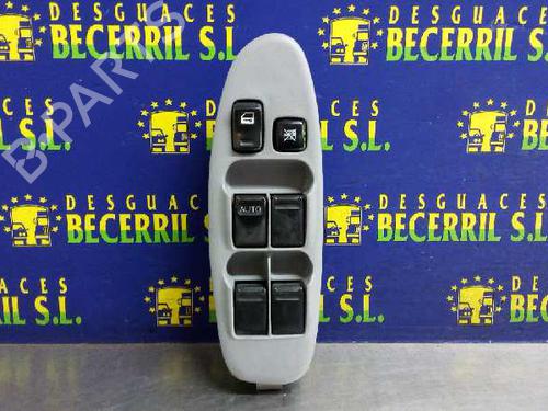 Used Left front window switch NISSAN ALMERA TINO (V10) 2.2 dCi (112 hp) 8454597