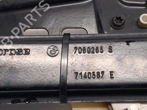 Front left window mechanism BMW 3 (E90) 320 d | BP30975284C22