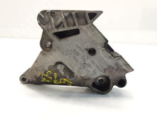 Used Engine mount Engine mount SEAT LEON (1P1) 1.9 TDI (105 hp) 33557095 33557095