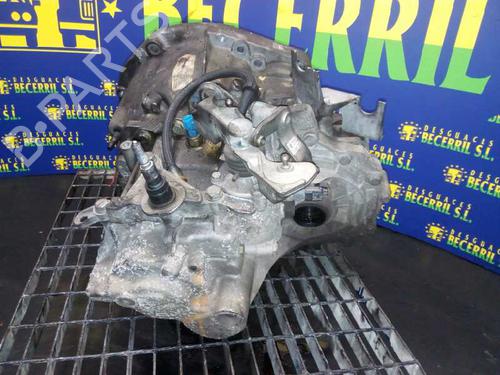 Used Gearbox RENAULT MEGANE II (BM0/1_, CM0/1_) 1.9 dCi (131 hp) 8428116