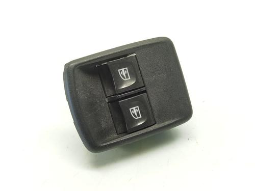 Used Left front window switch Left front window switch RENAULT KANGOO / GRAND KANGOO II (KW0/1_) 1.5 dCi 75 (KW07, KW10, KW04) (75 hp) 33304380 33304380