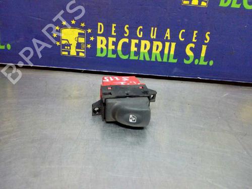 Raamschakelaar links achter RENAULT LAGUNA I (B56_, 556_) 1.9 dCi (B56W) (107 hp) 8447175