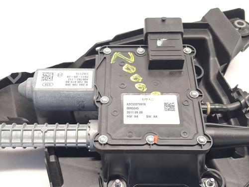 Electric handbrake PEUGEOT 5008 (0U_, 0E_) 1.6 HDi | BP30155577E5 
