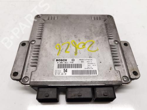 Engine control unit (ECU) CITROËN C8 (EA_, EB_) 2.2 HDi | BP30579557M57